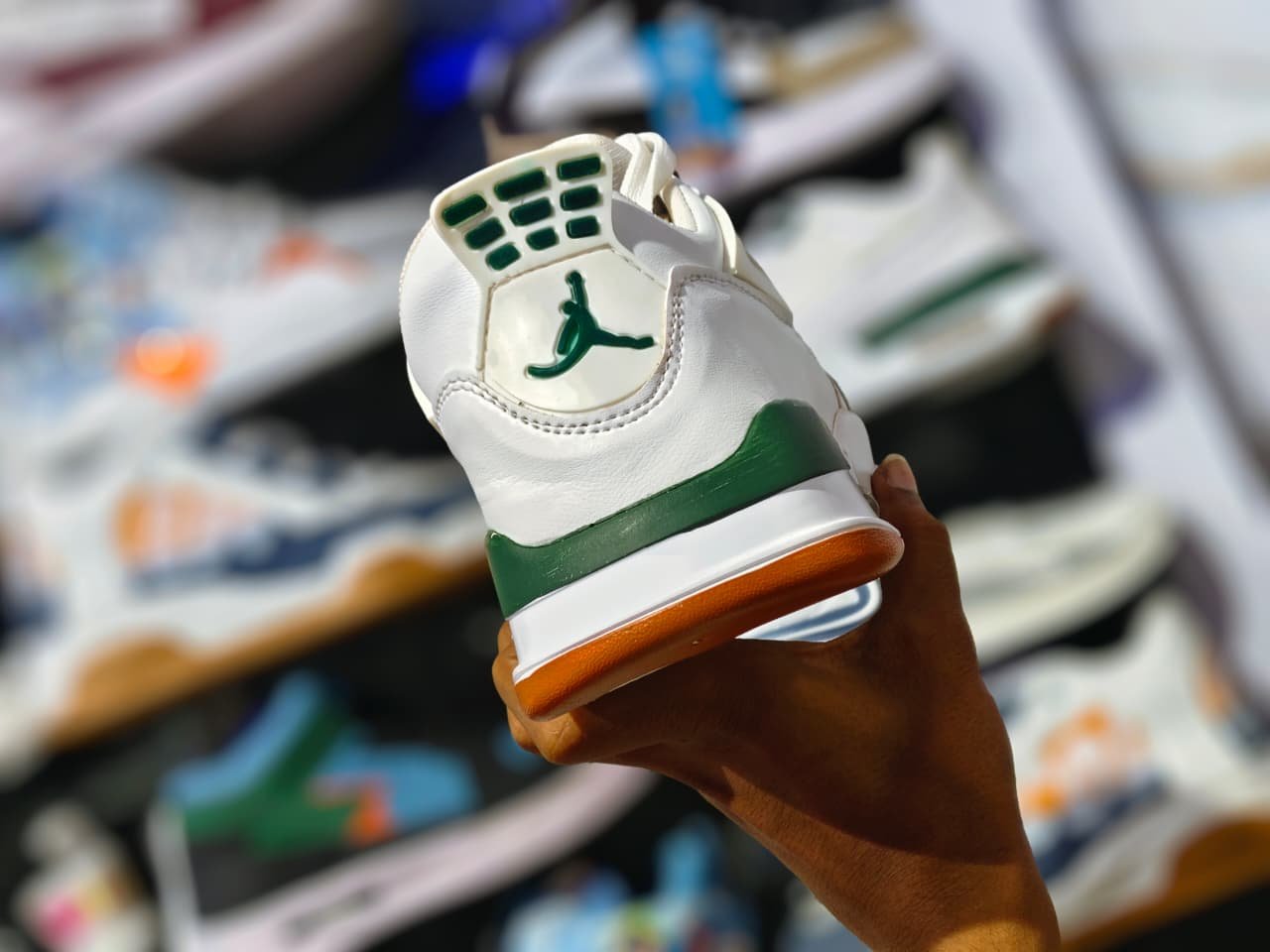 RETRO 4 COPY - Image 3