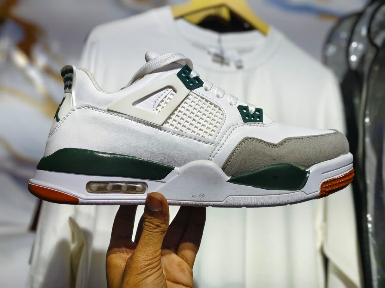 RETRO 4 COPY - Image 8